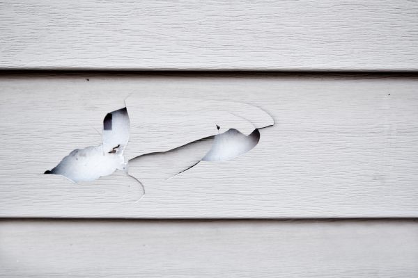 Siding Leak Repair in Hamilton