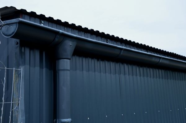 Metal Siding Replacement in Hamilton