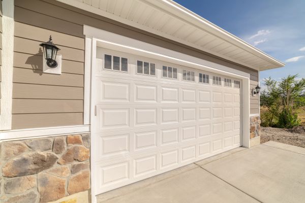 Garage Siding Repair in Hamilton