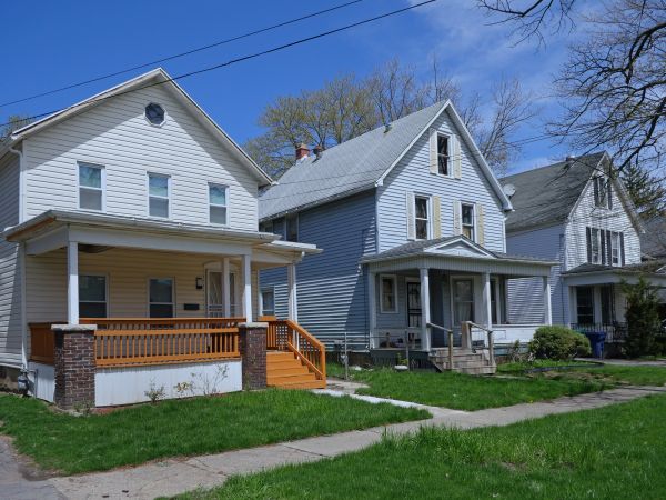 Aluminum Siding Replacement in Hamilton