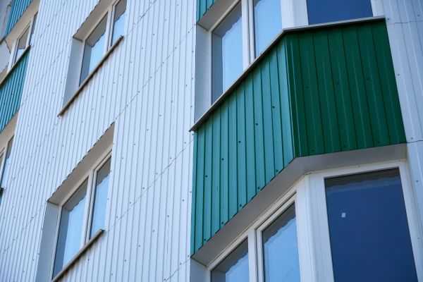 Building Siding Installation in Hamilton