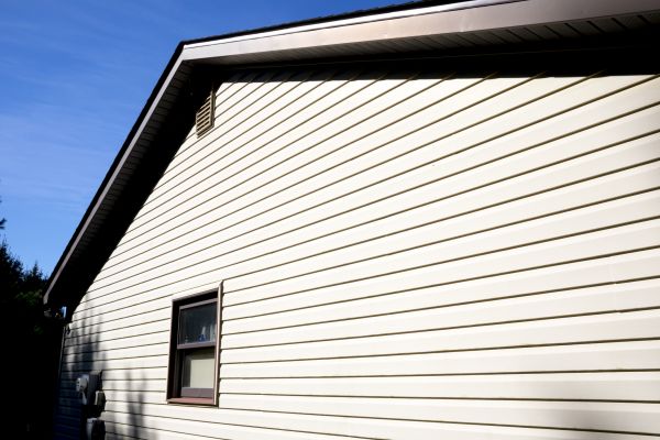 Dutch Lap Siding Installation in Hamilton